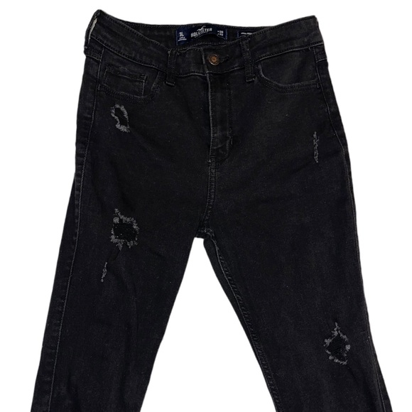 Women’s Skinny Jeans - Picture 3 of 4